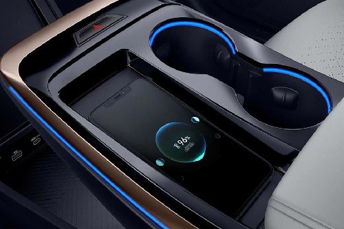 Dashing Cup Holders