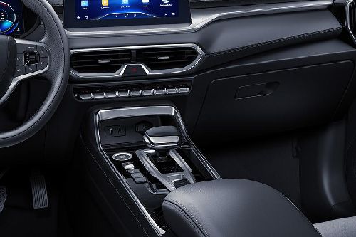 X3 Pro (2024-2025) Front Center Divider