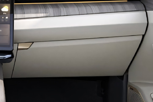 Kaiyi X7 Glove Box