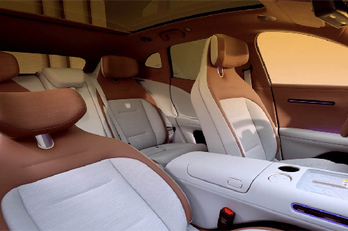 07 Front Seats