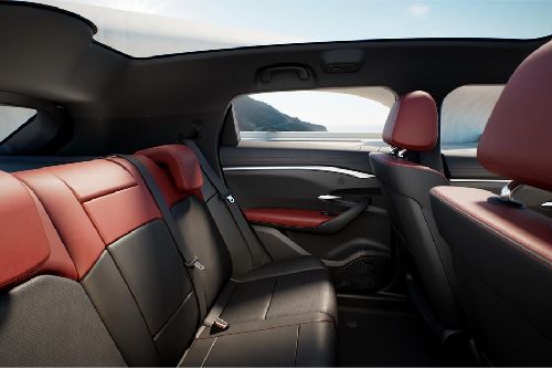 VINFAST VF7 Rear Seats
