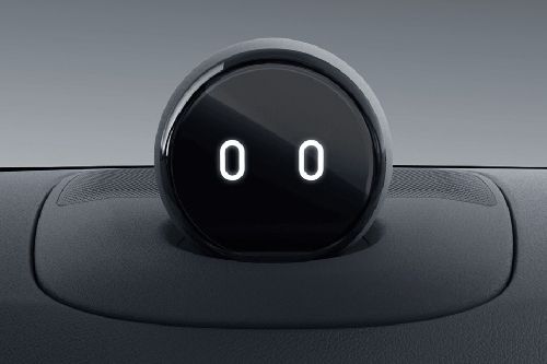 clock in NIO EL8