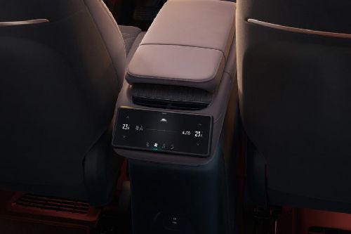 EC6 Rear AC Controls