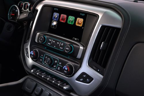 Side AC Controls of GMC Sierra Denali