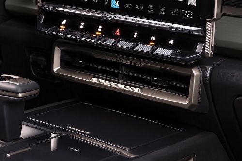 HUMMER EV Front Ac Vents