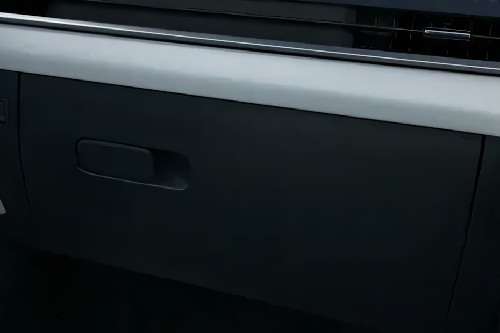 Jaecoo J5 Glove Box