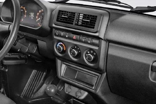 Niva Center Console