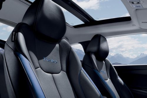 Veloster Turbo  Front Seat Headrest
