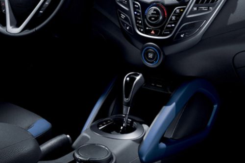 Hyundai Veloster Turbo  Gear Shifter