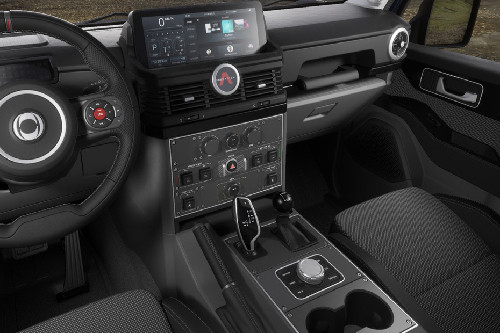 Grenadier Quartermaster Center Console