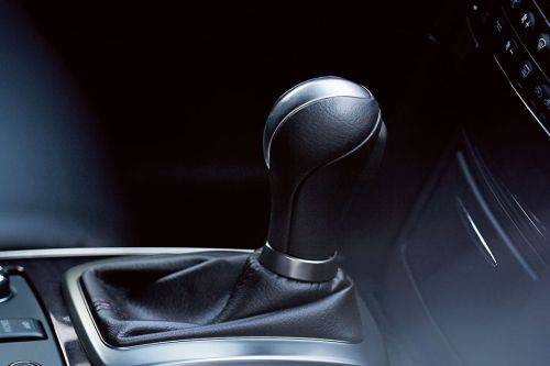 Infiniti QX70 Gear Shifter