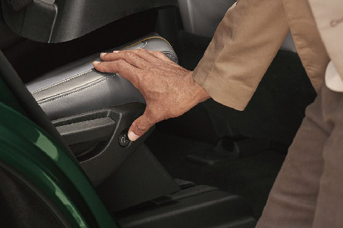 Infiniti QX60 Seat Adjustment Controllers