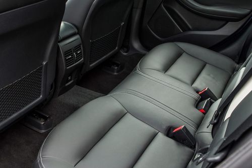 Infiniti QX30 Rear Seats