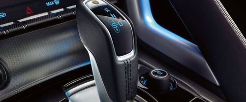 Jaguar F-Type R AWD Convertible Gear Shifter