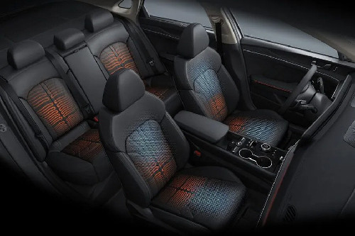 KIA K5 Front And Rear Seats Together