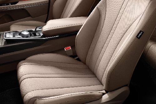 K8 (2023-2024) Front Seats