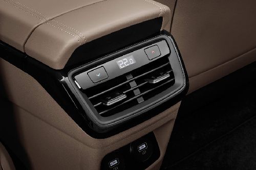 K8 (2023-2024) Rear AC Controls