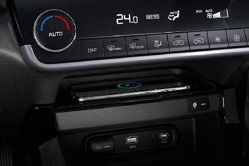 Front AC Controls of KIA Seltos