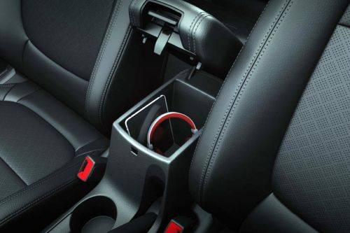 Rio 4-Door Front Center Divider