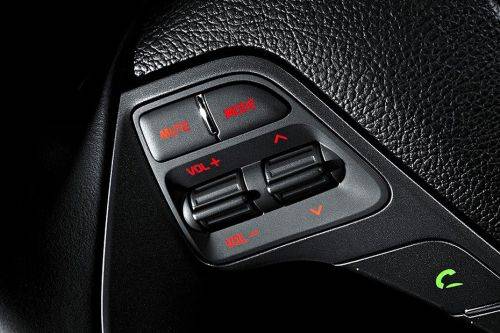 KIA Cerato koup Multi Function Steering
