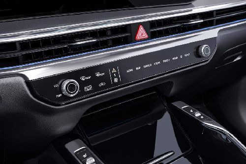 Front AC Controls of KIA Sorento