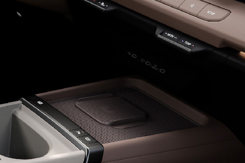 Power Accessories Outlet View of KIA Seltos 2026