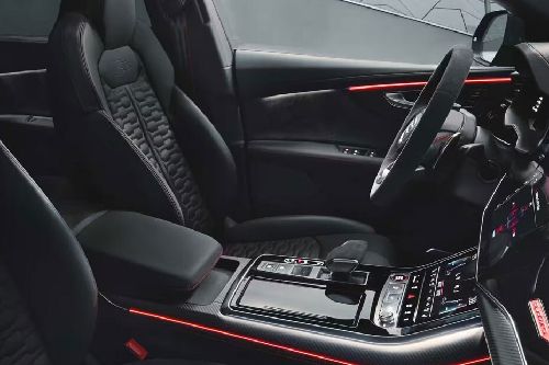 RS Q8 Front Seats