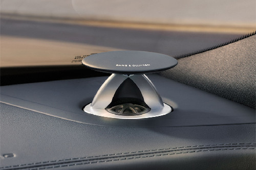 Speakers View of Audi SQ8
