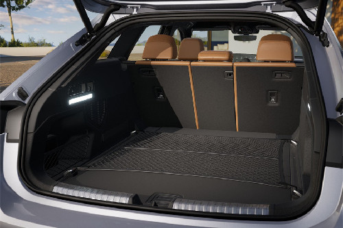 Storage Closer View of Audi A6 Avant