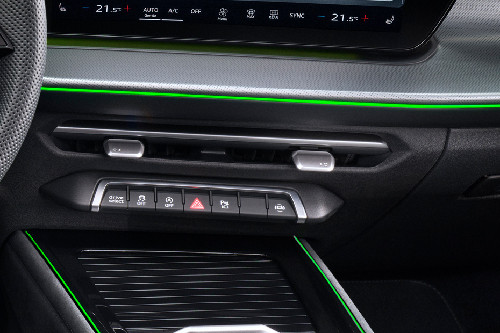 Front AC Controls of Audi Q3 2026
