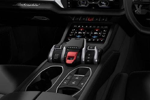 Urus Cup Holders