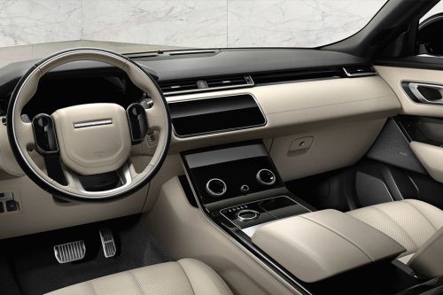 Dashboard View of Range Rover Velar