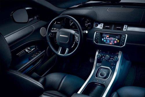 Dashboard View of Range Rover Evoque 5 Door