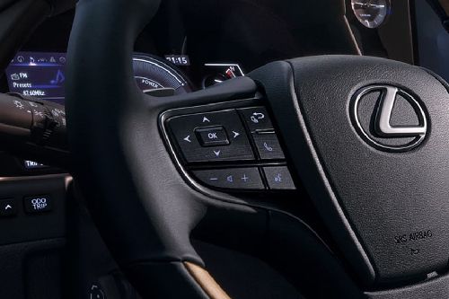 Lexus ES 2026 Multi Function Steering
