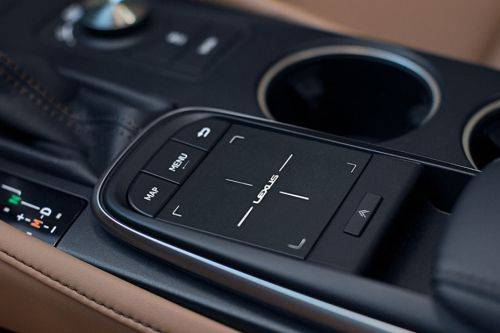 Center Controls of Lexus RC