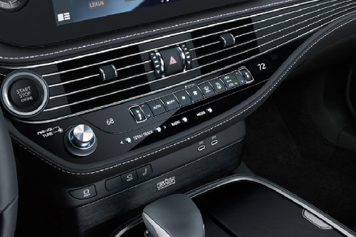 Front AC Controls of Lexus LS Hybrid