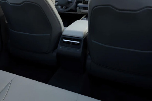 ES Hybrid 2026 Rear AC Controls