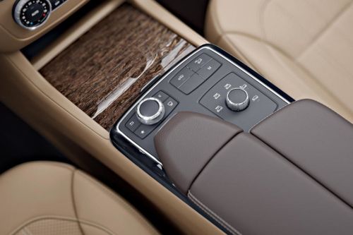 Center Controls of Mercedes-Benz GLS-Class