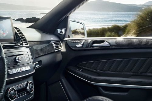Mercedes-Benz GLS-Class Passengers View