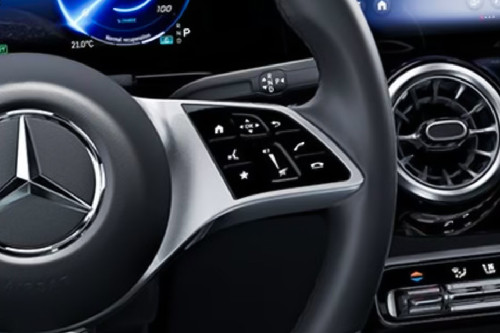 Mercedes-Benz EQA Multi Function Steering