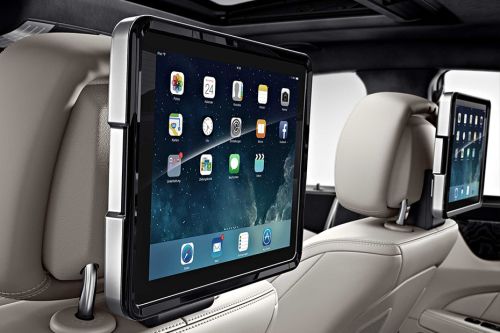 Rear Seat Entertainment of Mercedes-Benz CLS-Class Coupe