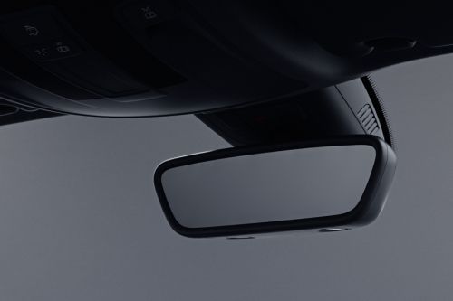 GLA-Class Courtesy Lamps