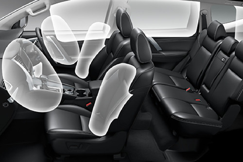 Mitsubishi Montero Sport AirBags View
