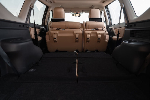 Folding Seats of Mitsubishi Montero Sport