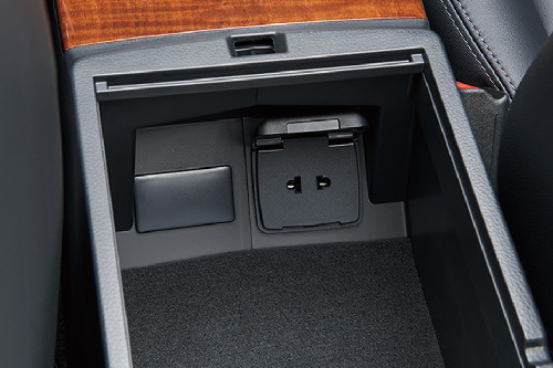 Power Accessories Outlet View of Mitsubishi Montero Sport