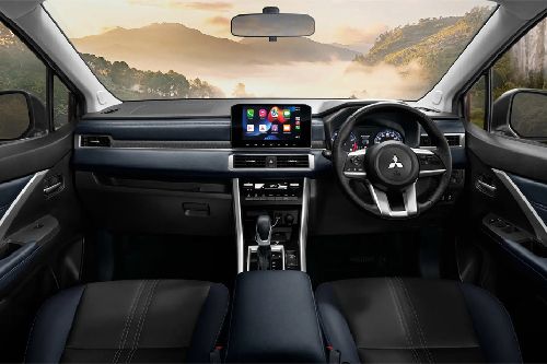 Dashboard View of Xpander Cross