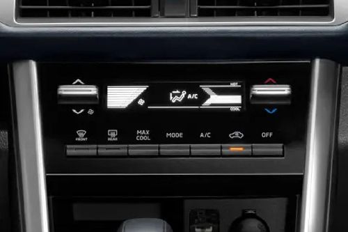 Front AC Controls of Mitsubishi Xpander Cross