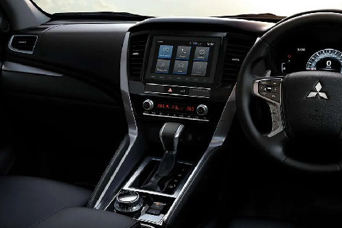 Pajero Sport Center Console