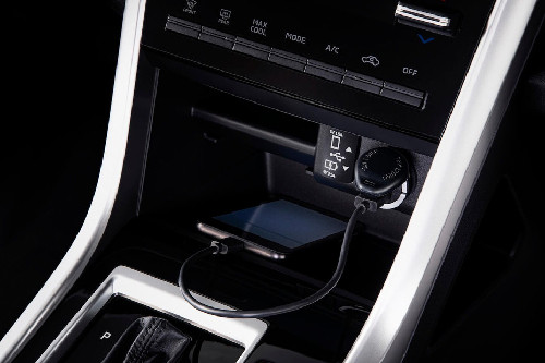 Power Accessories Outlet View of Mitsubishi Xpander Cross