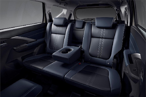 Mitsubishi Xpander Cross Rear Seats